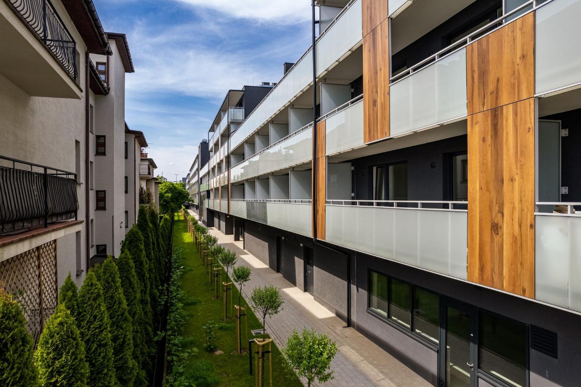 Rentplanet - Apartamenty Pileckiego Varsovia Exterior foto